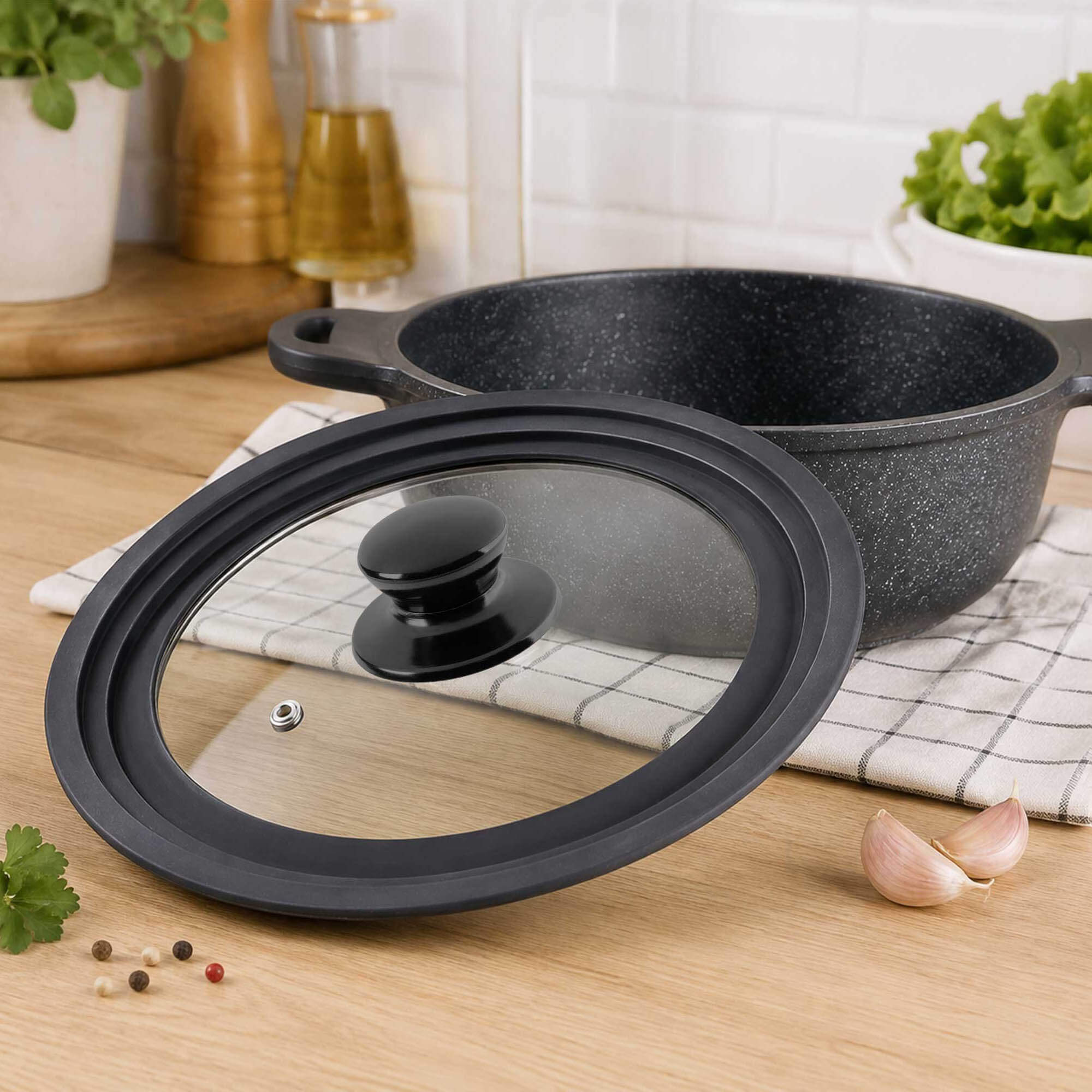 Pokrywa szklana multisize Aiola na garnek 24-28 cm z czarnym uchwytem