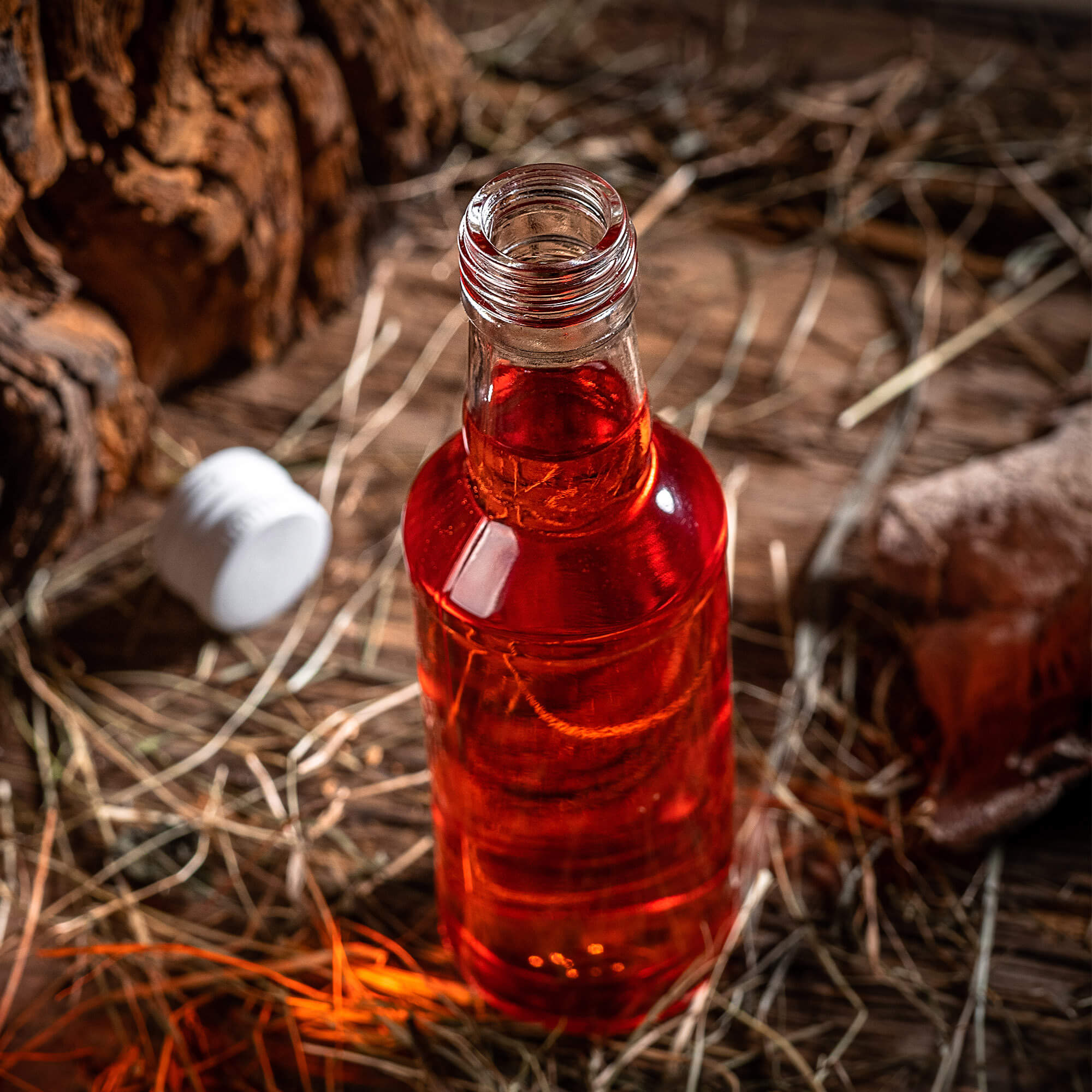 Szklana butelka Monopol 200ml z długą czarną zakrętką 1 szt.