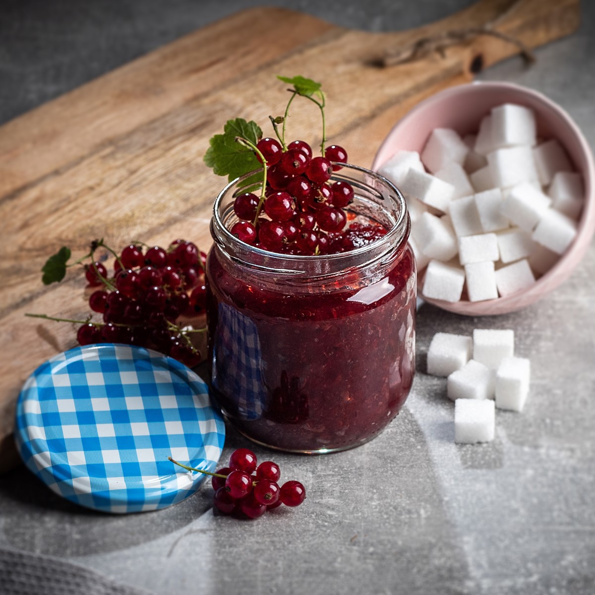 Słoiki na przetwory Salla 425ml 48szt fi 82 mm + wieczka "Mix owoców"
