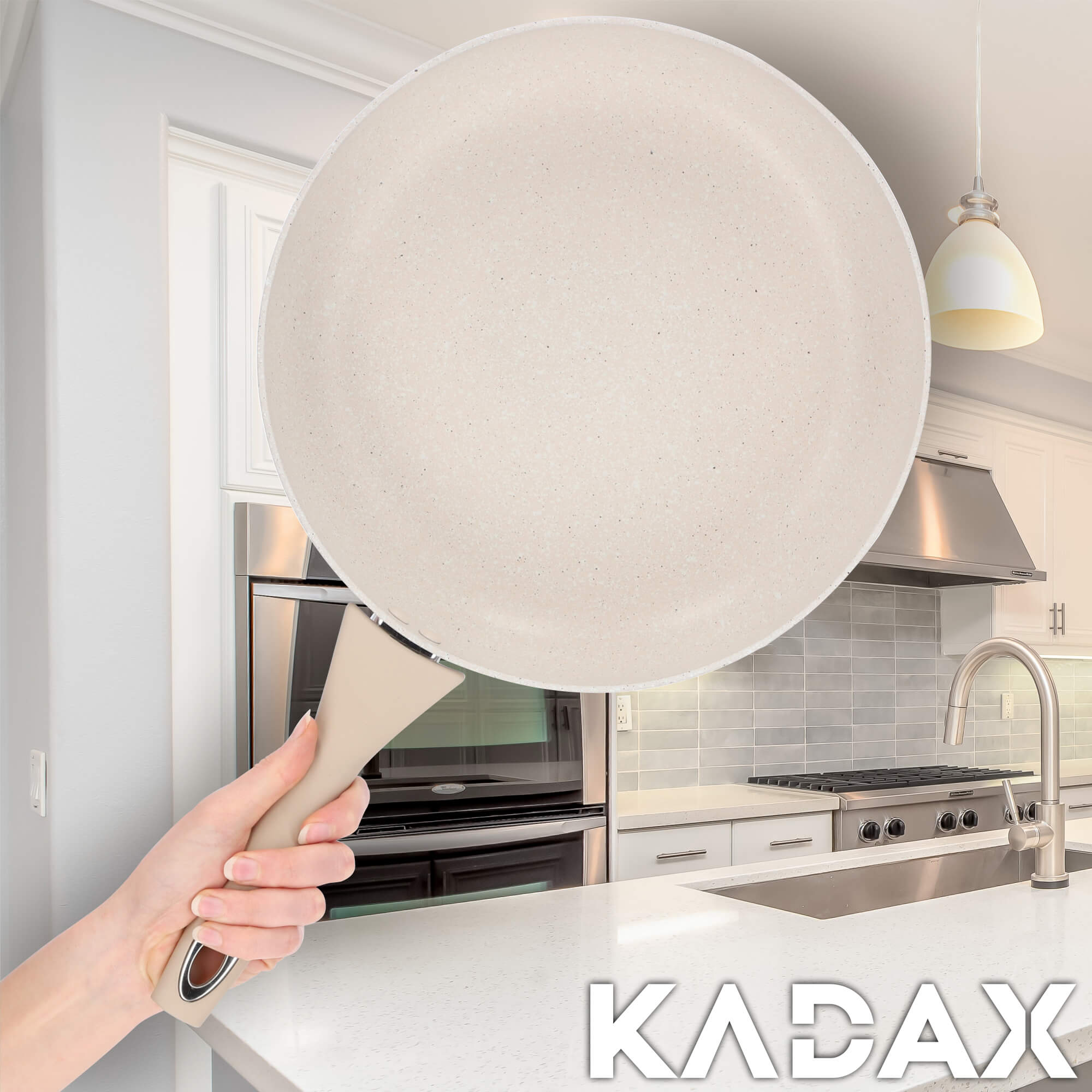 Patelnia z powłoką nieprzywierającą 28 cm