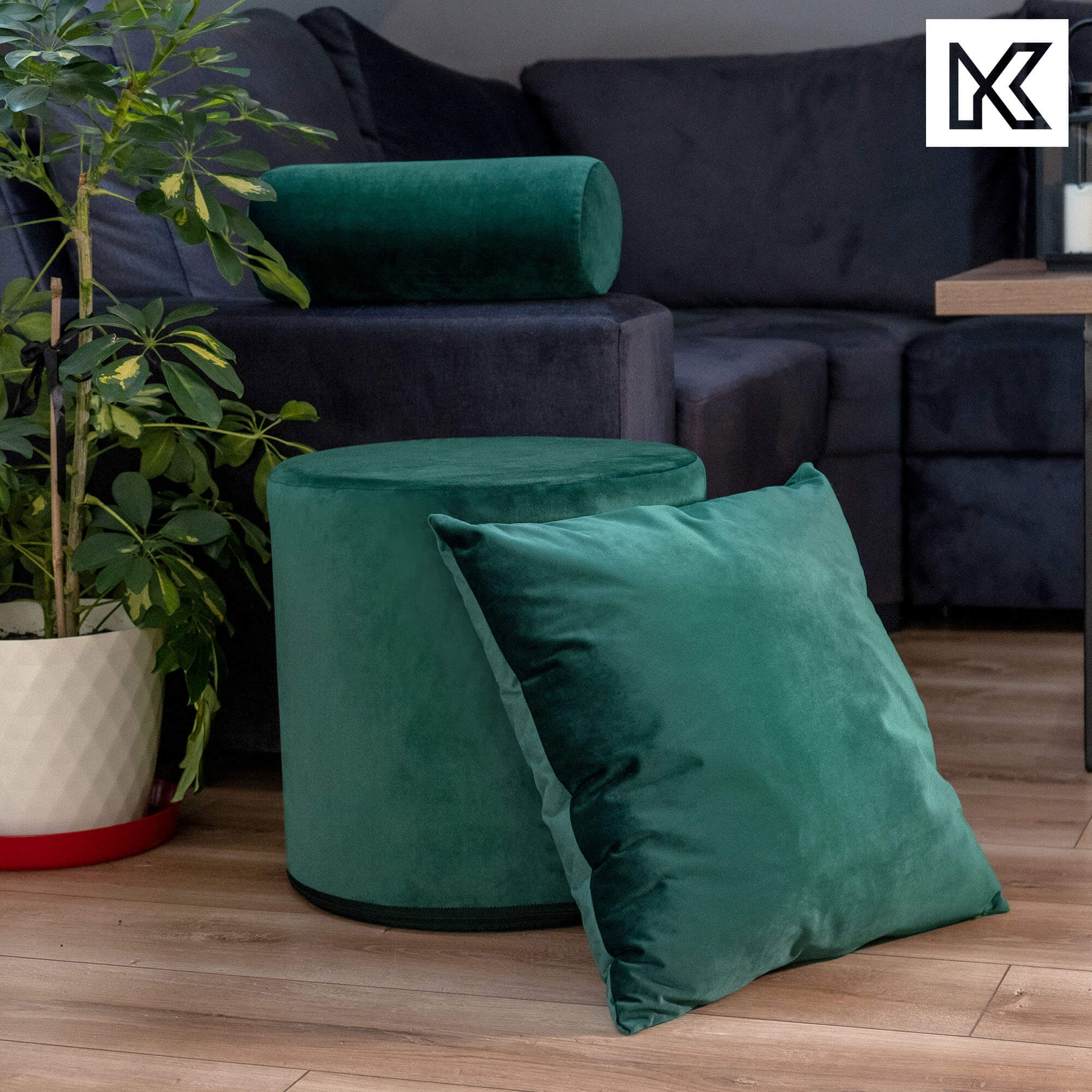 Okrągła pufa welurowa 40 cm, zielona