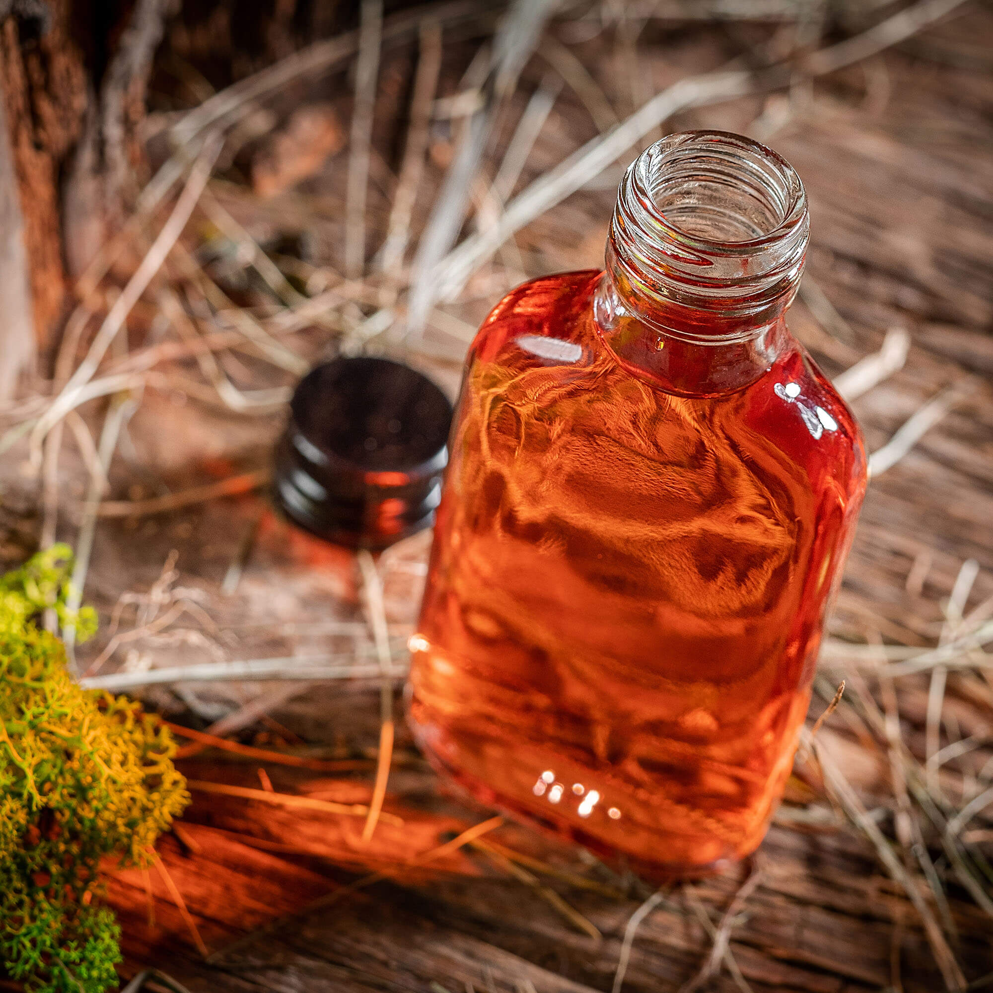 Butelka piersiówka Viane 100ml z czerwoną zakrętką 100 szt.