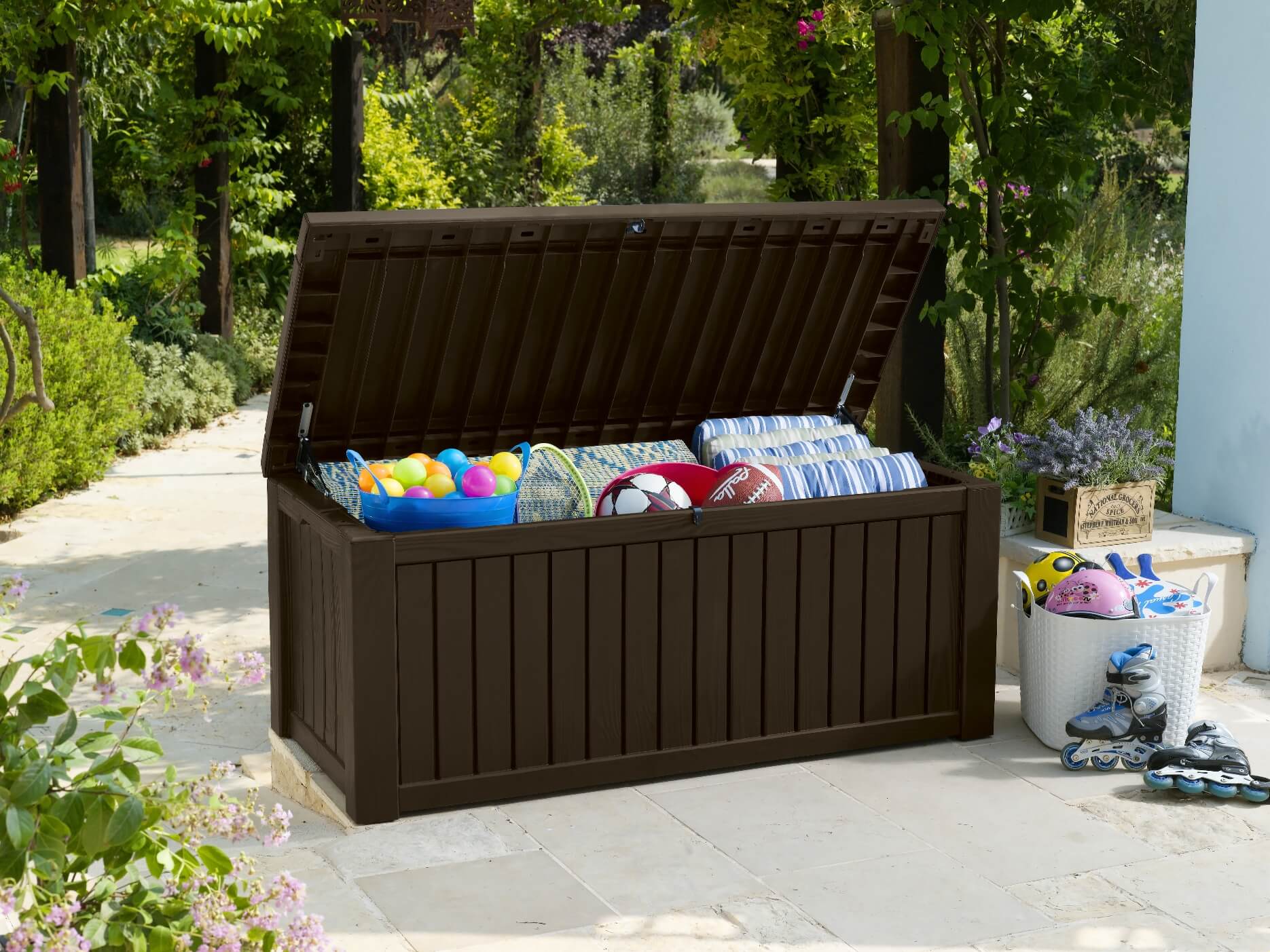 Skrzynia ogrodowa Keter Rockwood Storage Box 570L, brąz