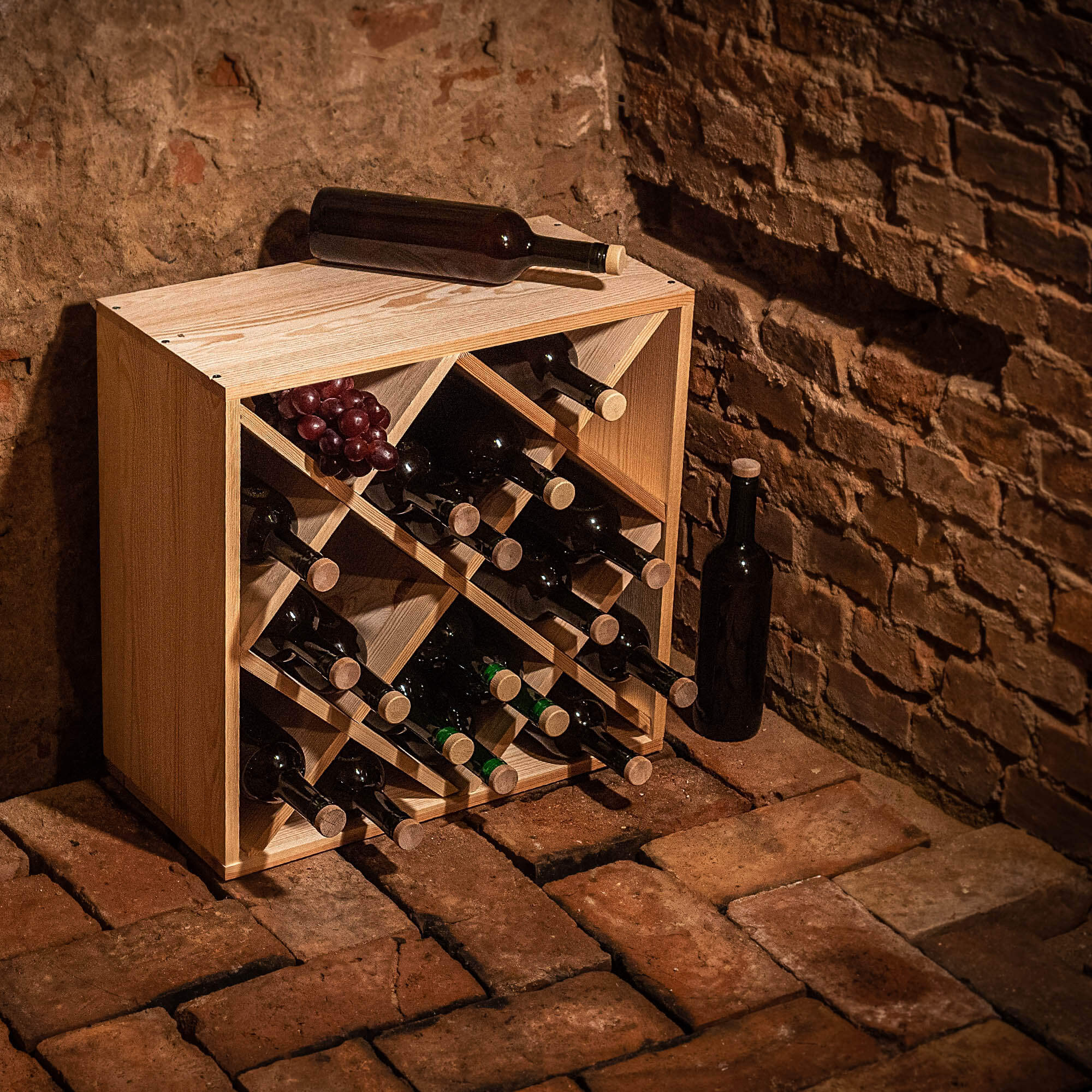 Regał na wino Loreo kratka drewniany jasny brąz