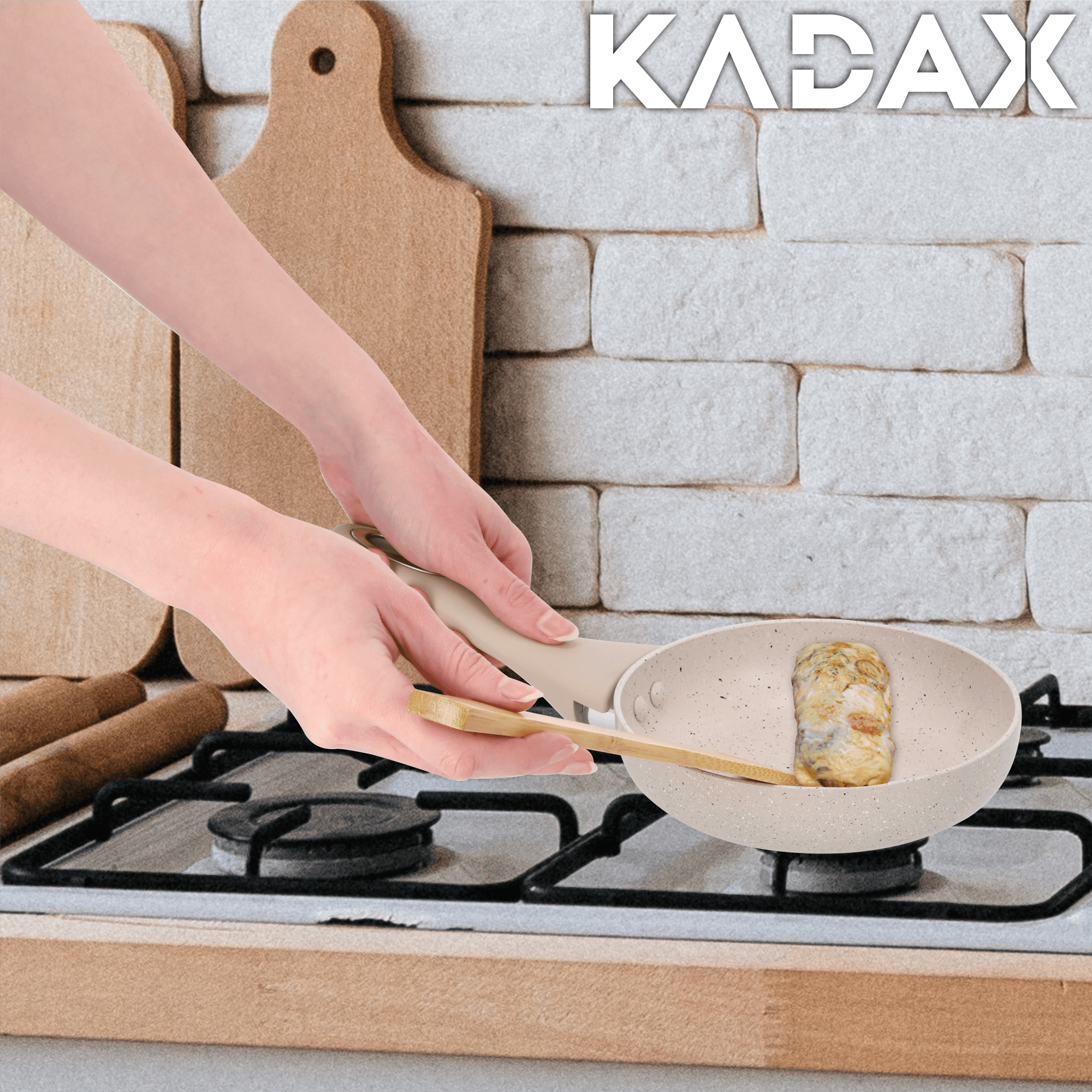 Patelnia z powłoką nieprzywierającą 16 cm
