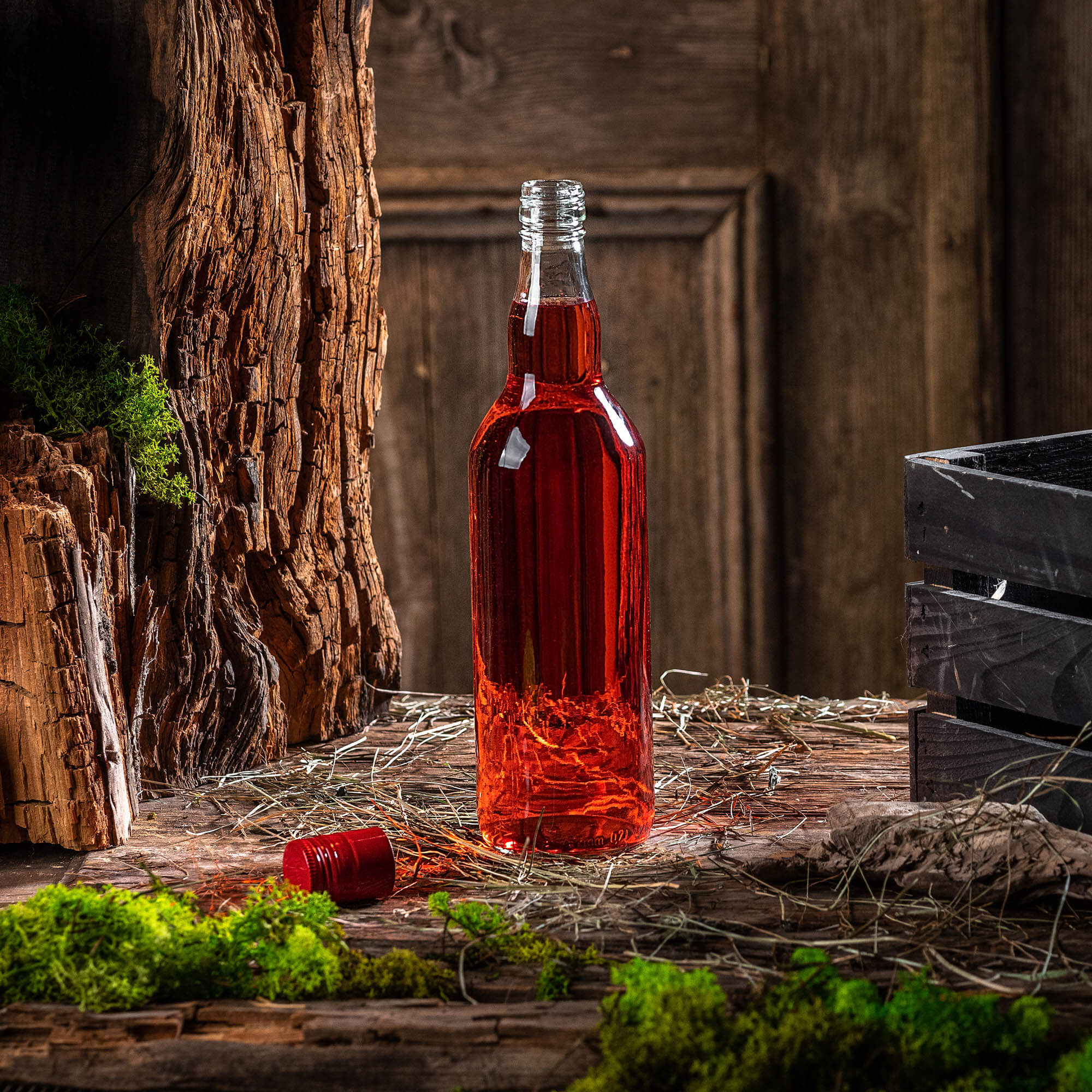 Szklana butelka Monopol 500ml z czerwoną zakrętką 50 szt.