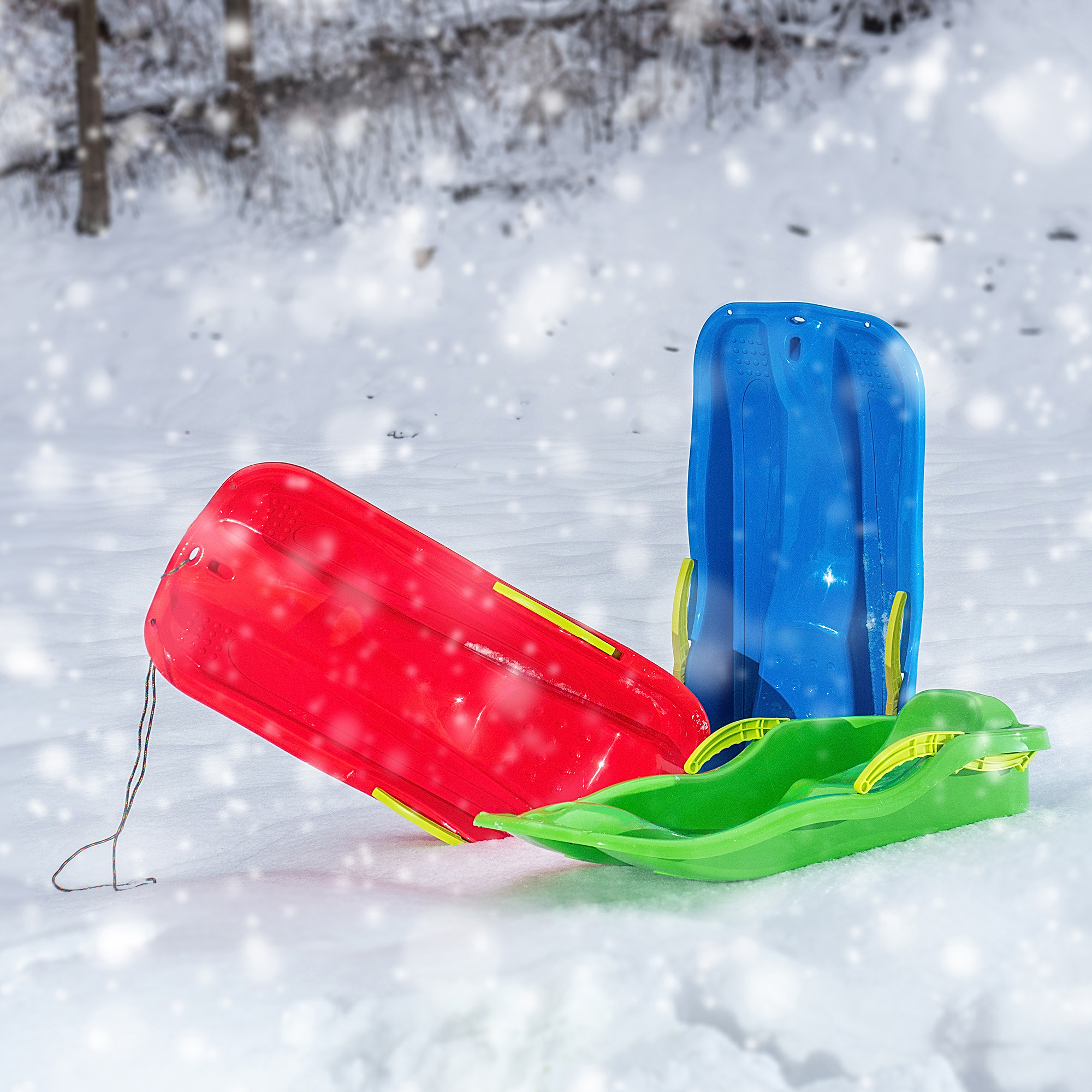 Sanki plastikowe z rączkami, hamulcem i linką, zielone