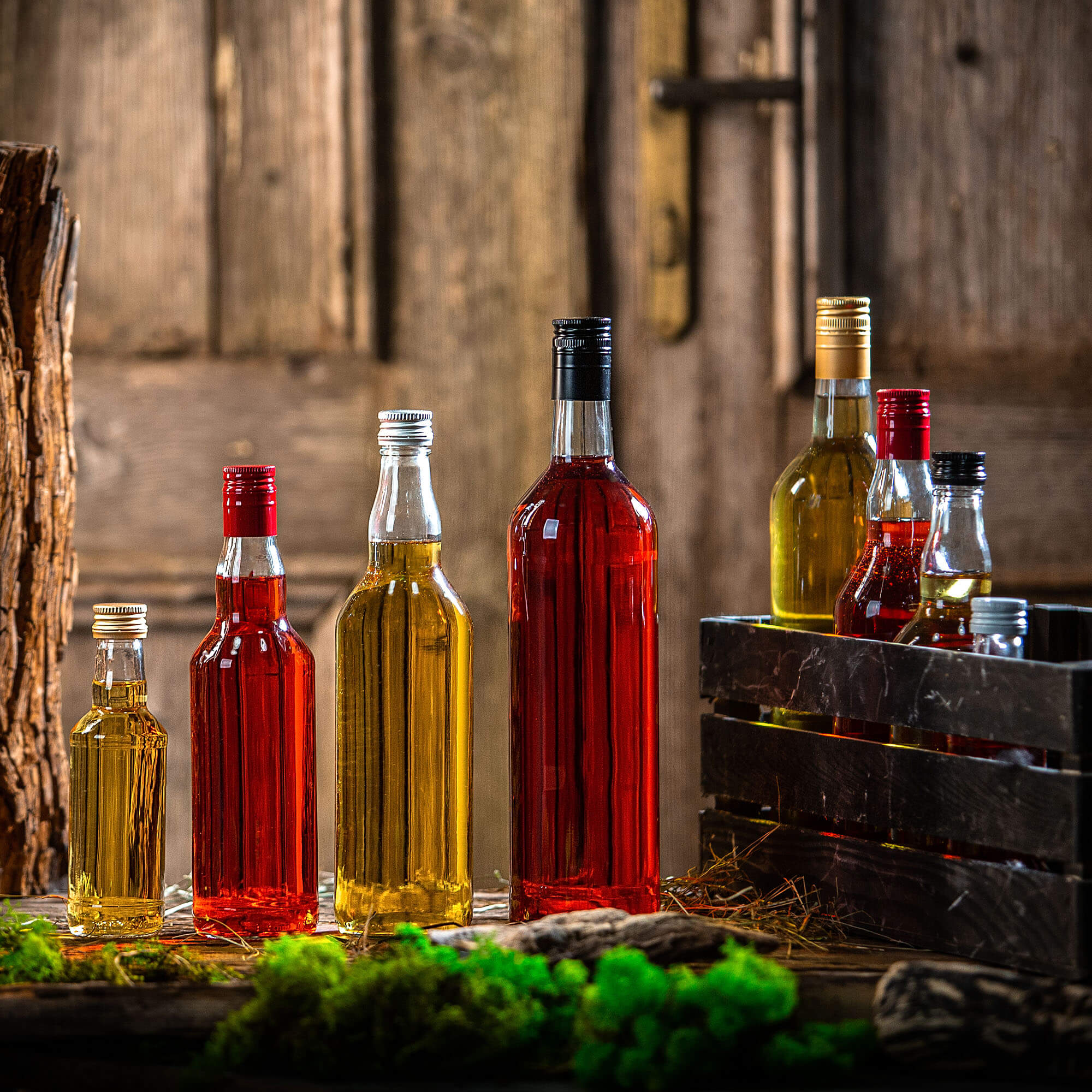 Szklana butelka Monopol 700ml z czerwoną zakrętką 10 szt.