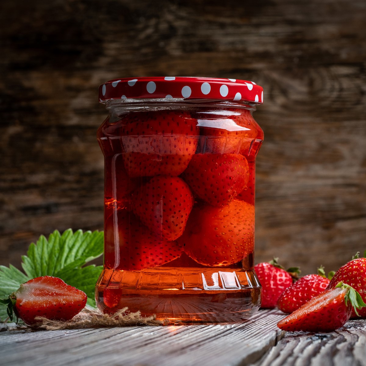 Słoiki na przetwory Kisko 500ml 16szt fi 82 mm + wieczka "Warzywa"