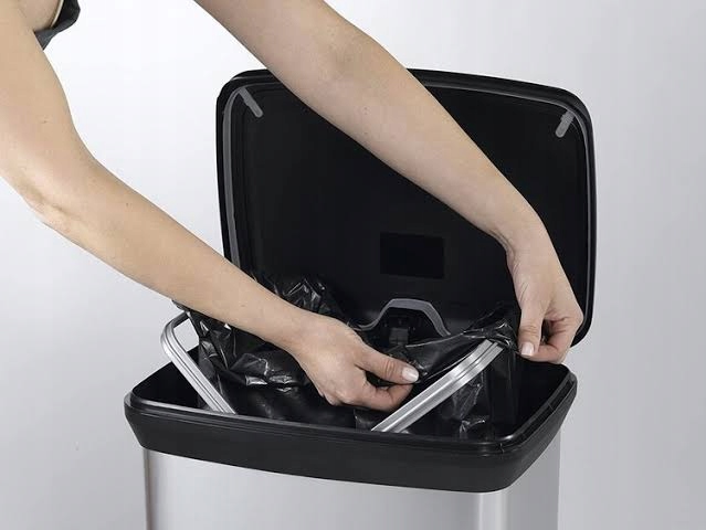 Kosz na śmieci 50L Curver Deco Bin, metalizowany