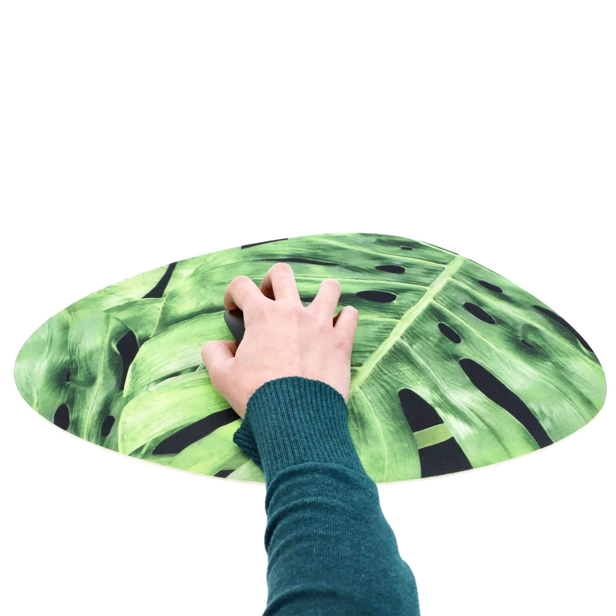 Podkładka na stół 41 x 32 cm, monstera na czarnym tle