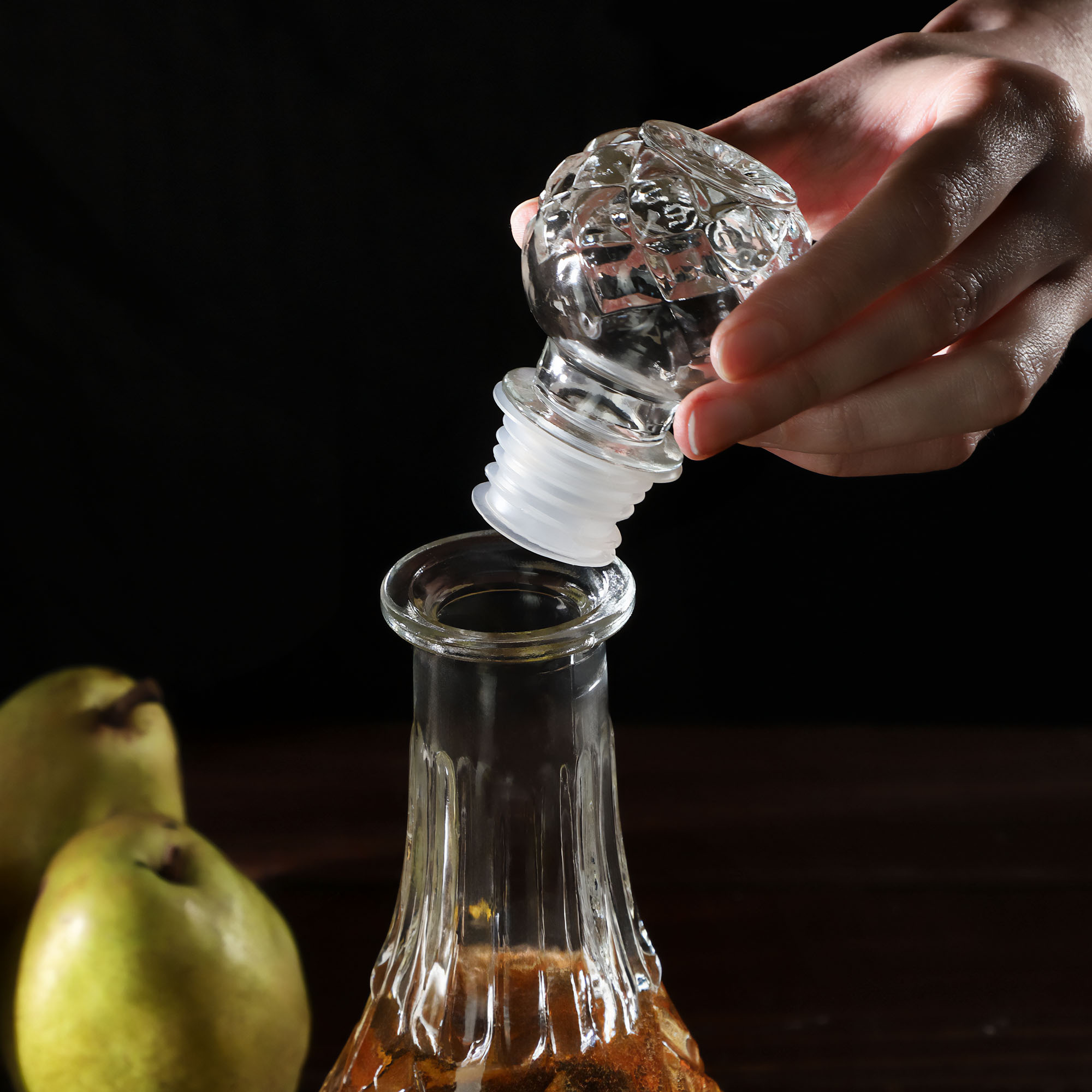 Karafka szklana Nance na whisky z korkiem 0,8L