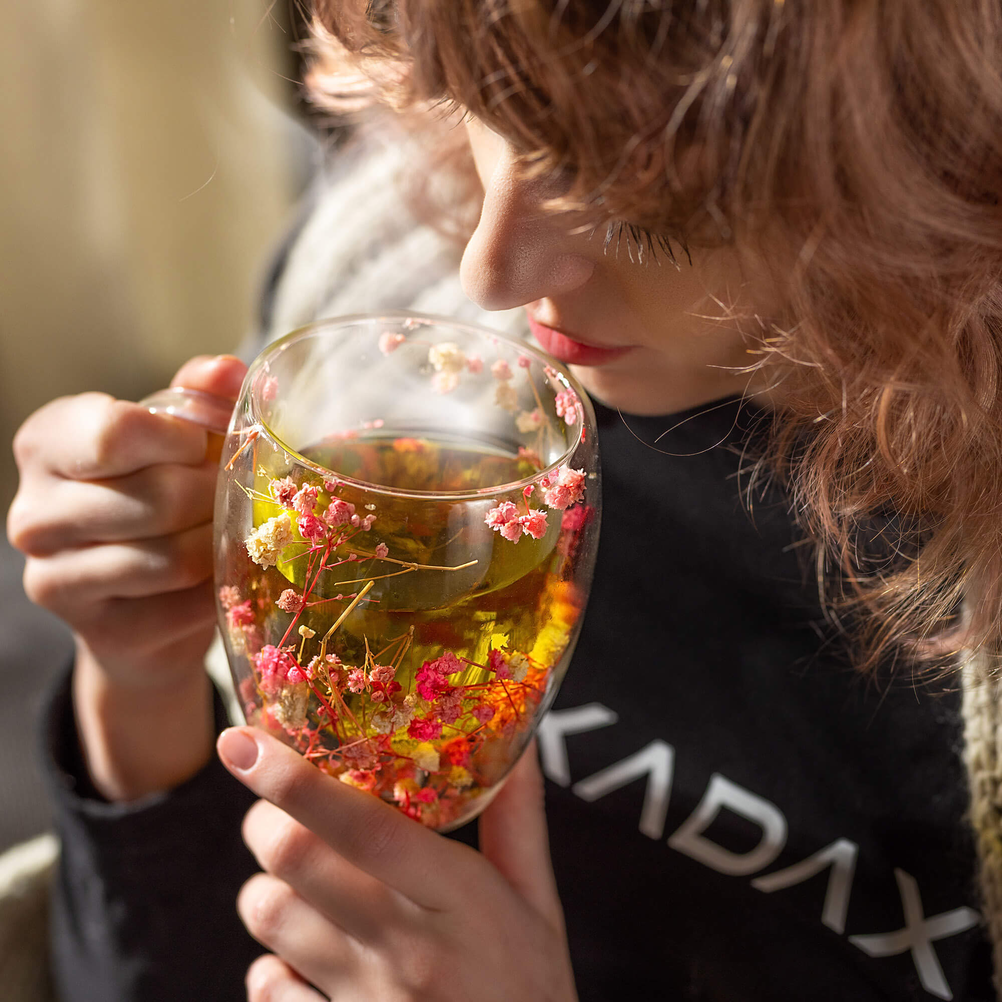 Kubek termiczny z kwiatowym motywem Riga 350ml różowy 6 szt.